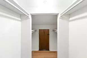 2500 Burleson Rd, Austin, TX 78741 - Photo 12