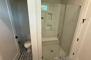 3509 Oak Springs Dr, Austin, TX 78721 - Photo 12