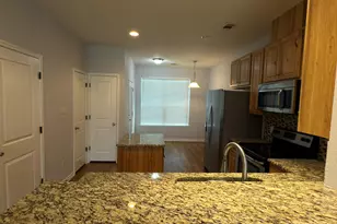 400 West St, Hutto, TX 78634 - Photo 4