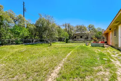 6901 Raccoon Run, Austin, TX 78736 - Photo 24