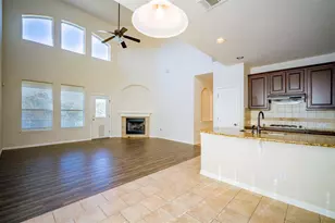 12709 Lee Park Ln, Austin, TX 78732 - Photo 4