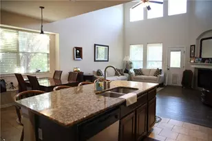 12709 Lee Park Ln, Austin, TX 78732 - Photo 10