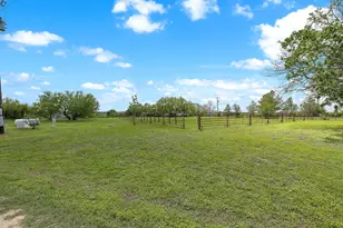 571 Balch Rd, Elgin, TX 78621 - Photo 28