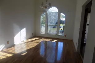 209 Crystal Knoll Blvd, Georgetown, TX 78626 - Photo 4