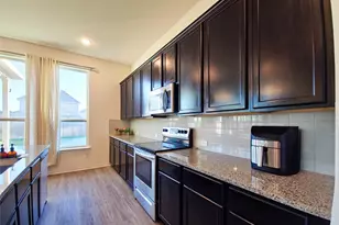 627 Pheasant Hill Ln, Georgetown, TX 78628 - Photo 12