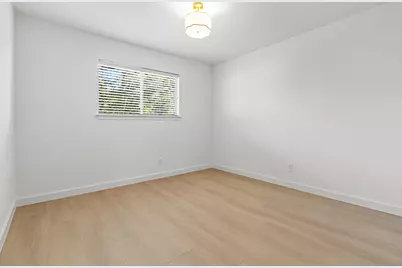 11131 Henge Drive, Austin, TX 78759 - Photo 12