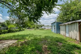 6409 Del Monte Rd, Austin, TX 78741 - Photo 6
