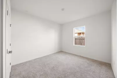 410 Magnum Force Drive, Jarrell, TX 76537 - Photo 6