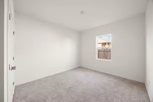 410 Magnum Force Dr, Jarrell, TX 76537 - Photo 6