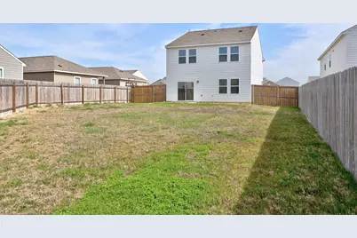 410 Magnum Force Drive, Jarrell, TX 76537 - Photo 32