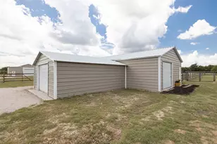 215 Mesa Vista Dr, Leander, TX 78641 - Photo 36