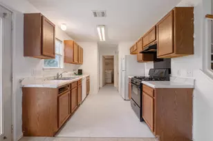 800 Rubles Ct, Leander, TX 78641 - Photo 4
