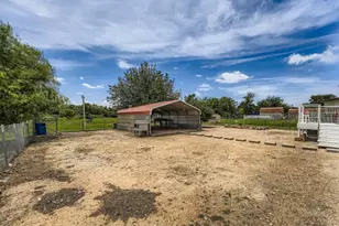 435 Stillmeadow Dr, Dale, TX 78616 - Photo 24