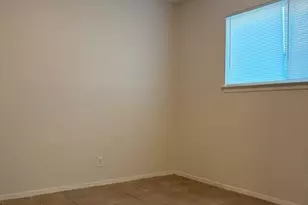 10705 Lanshire Dr, Austin, TX 78758 - Photo 12