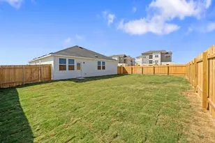 105 Lindheimer Ln, San Marcos, TX 78666 - Photo 20