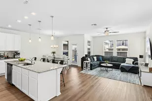 1124 Aronia Ln, Georgetown, TX 78626 - Photo 2