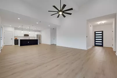 8631 Big Horn Circle, Lago Vista, TX 78645 - Photo 14