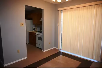 817 Lexington Road, Elgin, TX 78621 - Photo 6