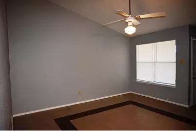 817 Lexington Road, Elgin, TX 78621 - Photo 2