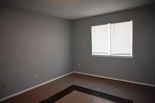 817 Lexington Rd, Elgin, TX 78621 - Photo 8