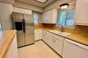 7219 Scenic Brook Dr, Austin, TX 78736 - Photo 8