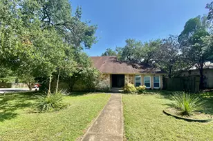 7219 Scenic Brook Dr, Austin, TX 78736 - Photo 2
