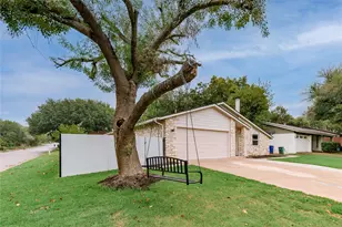 1651 Chippeway Ln, Austin, TX 78745 - Photo 2
