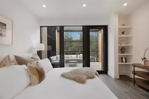 2407 W 10th St, Austin, TX 78703 - Photo 22