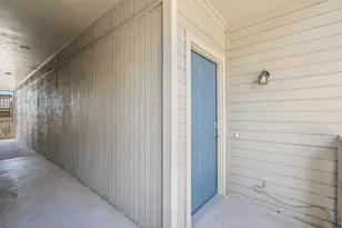 2450 Wickersham Ln, Austin, TX 78741 - Photo 18