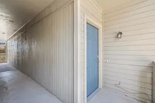 2450 Wickersham Ln, Austin, TX 78741 - Photo 18