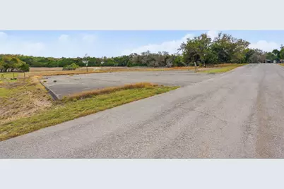 226 Lake Pettit Dr Drive, Canyon Lake, TX 78133 - Photo 12