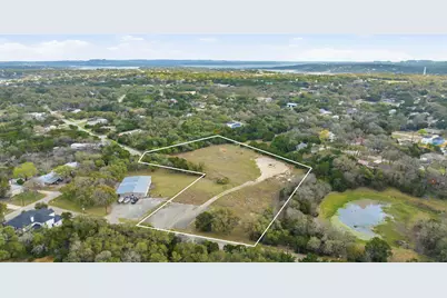 226 Lake Pettit Dr Drive, Canyon Lake, TX 78133 - Photo 2