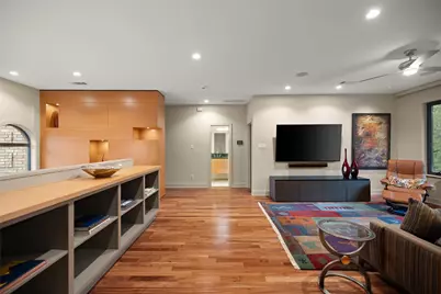 5910 Doone Valley Court, Austin, TX 78731 - Photo 26