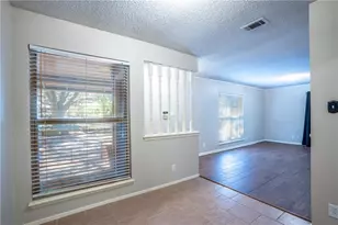 9104 Quail Creek Dr, Austin, TX 78758 - Photo 10