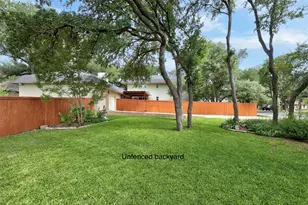 9411 Cedar Crest Dr, Austin, TX 78750 - Photo 22