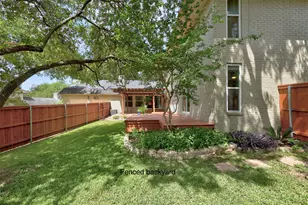 9411 Cedar Crest Dr, Austin, TX 78750 - Photo 18