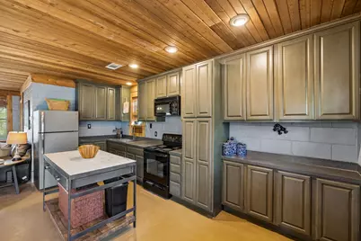 10328 W Darleen Drive, Leander, TX 78641 - Photo 12