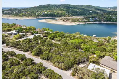 10328 W Darleen Drive, Leander, TX 78641 - Photo 8