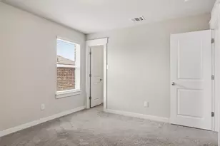17301 Leafroller Dr, Pflugerville, TX 78660 - Photo 32