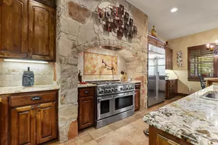 205 Sutton Pl, Georgetown, TX 78628 - Photo 4