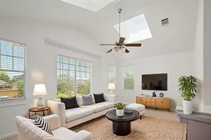 134 Fence Line Dr, San Marcos, TX 78666 - Photo 18