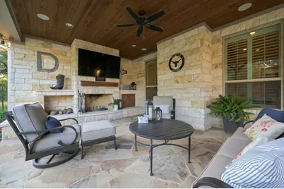 221 Palomino Cove, Jarrell, TX 76537 - Photo 32