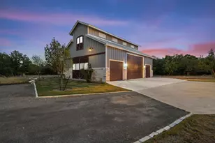 221 Palomino Cove, Jarrell, TX 76537 - Photo 8