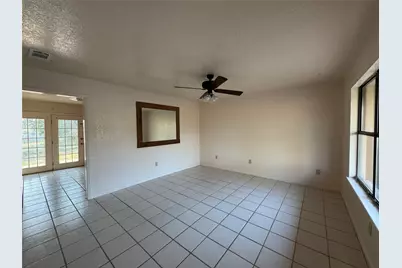163 Robinson Road, Lockhart, TX 78644 - Photo 4