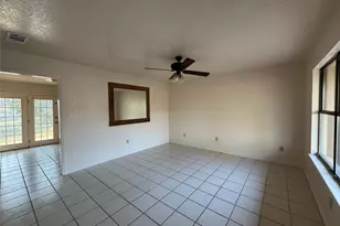 163 Robinson Rd, Lockhart, TX 78644 - Photo 4