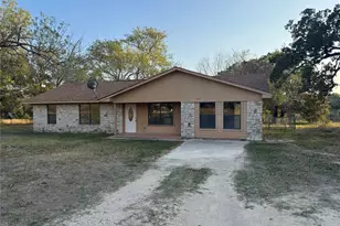 163 Robinson Rd, Lockhart, TX 78644 - Photo 1