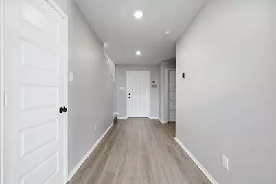104 Rooster Way, Jarrell, TX 76537 - Photo 6