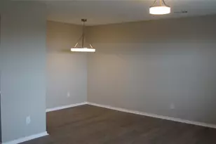20802 Bonanza St, Lago Vista, TX 78645 - Photo 6