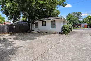1509 W Koenig Ln, Austin, TX 78756 - Photo 30