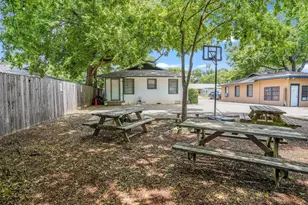 1509 W Koenig Ln, Austin, TX 78756 - Photo 32